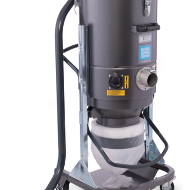 DL3000 dust collector with washable integrated filters and a durable steel frame